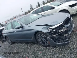 2018 BMW 5 Series 530i xDrive with VIN WBAJA7C54JWA72657, listed as a IAAI auction lot 41821105 with 48,033 mi miles. Bid and sale history available at carsss.com. Image 13.