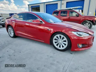 2017 Tesla Model S 60 с VIN 5YJSA1E11HF231340, выставлен на аукционе Copart как лот 62087375 с пробегом 74 303 миль миль и Списание • Salvage title. История ставок и продаж доступна на DreamBid. Изображение 4.