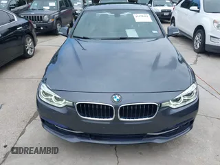 2018 BMW 3 Series 330i xDrive with VIN WBA8D9C55JEM32703, listed as a IAAI auction lot 42478412 with 79,000 mi miles and . Bid and sale history available at DreamBid. Image 6.