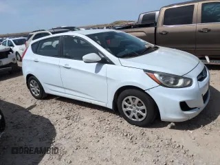 2013 Hyundai Accent GL with VIN KMHCT5AE7DU065787, listed as a Copart auction lot 50723605 with 158,832 mi miles and Clean Title. Bid and sale history available at carsss.com. Image 4.