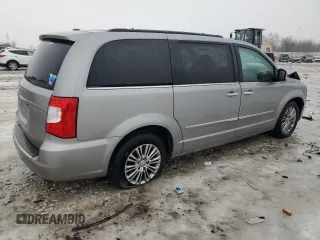 2014 Chrysler Town & Country Touring-L with VIN 2C4RC1CG7ER329627, listed as a Copart auction lot 43019185 with 204,542 mi miles and Clean Title. Bid and sale history available at carsss.com. Image 3.