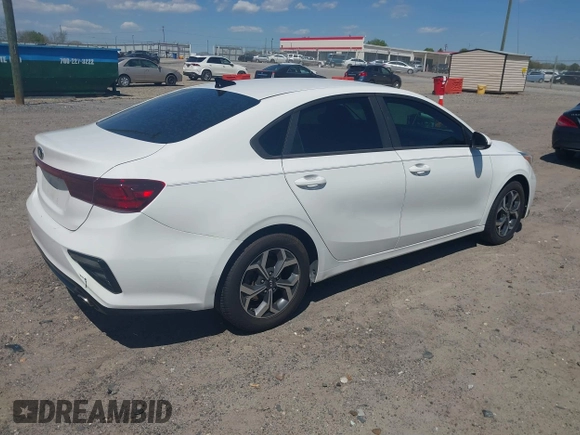 2019 Kia Forte LXS z VIN 3KPF24AD7KE042205, wystawiony jako IAAI lot #41895139 z przebiegiem 98 183 mil mil oraz . Historia ofert i sprzedaży dostępna na DreamBid. Obrazek 4.