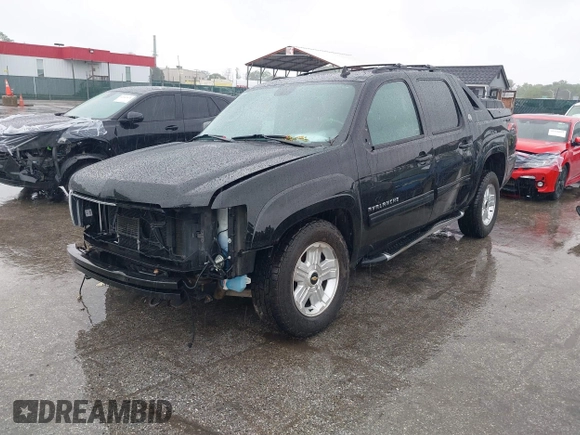 2013 Chevrolet Avalanche LT with VIN 3GNTKFE78DG172219, listed as a IAAI auction lot 42342576 with 95,935 mi miles and . Bid and sale history available at DreamBid. Image 2.