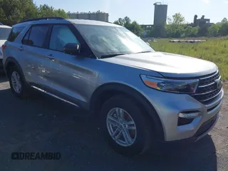 2024 Ford Explorer XLT with VIN 1FMSK7DH5RGA42479, listed as a IAAI auction lot 41667832 with 6,042 mi miles and . Bid and sale history available at DreamBid. Image 1.