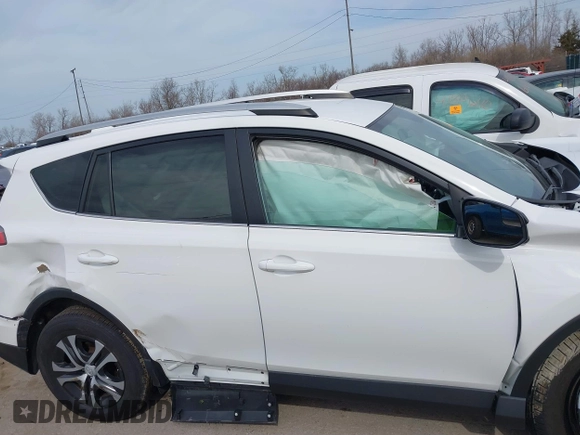 2016 Toyota RAV4 LE with VIN 2T3BFREV5GW532527, listed as a IAAI auction lot 41821876 with 37,577 mi miles and . Bid and sale history available at carsss.com. Image 13.