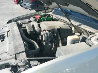 2013 Chevrolet Suburban LTZ z VIN 1GNSCKE01DR148980, wystawiony jako IAAI lot #42163113 z przebiegiem 186 261 mil mil oraz . Historia ofert i sprzedaży dostępna na DreamBid. Obrazek 19.