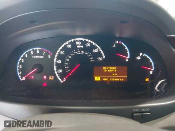 2006 Hyundai Azera SE with VIN KMHFC46F96A039365, listed as a IAAI auction lot 42812434 with 137,901 mi miles and . Bid and sale history available at DreamBid. Image 7.