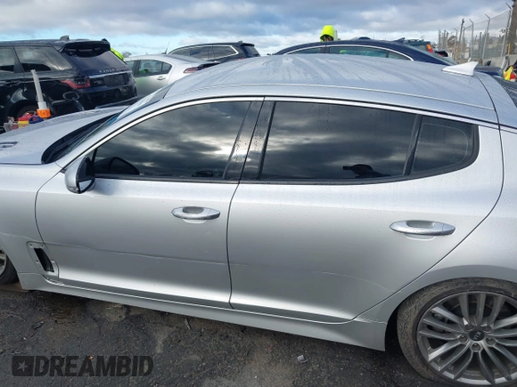 2018 Kia Stinger with VIN KNAE15LA0J6021379, listed as a IAAI auction lot 41731806 with 36,053 mi miles. Bid and sale history available at carsss.com. Image 14.