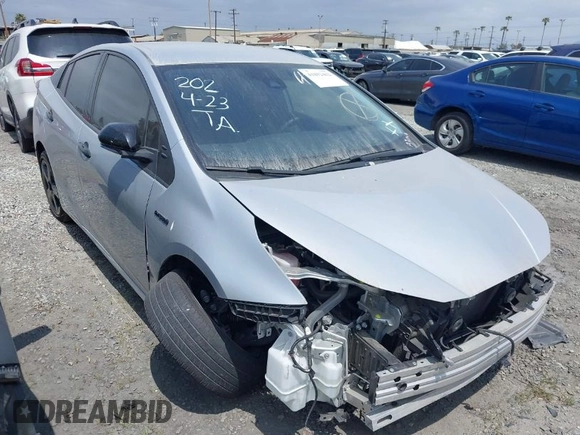 2022 Toyota Prius L Eco with VIN JTDKAMFU8N3164240, listed as a IAAI auction lot 41892462 with 35,980 mi miles and . Bid and sale history available at DreamBid. Image 1.