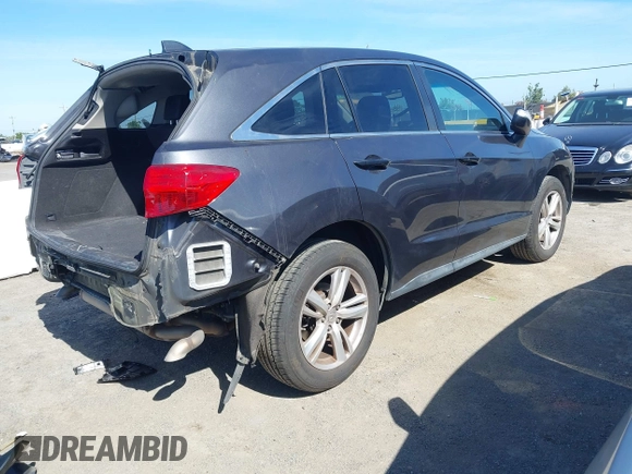 2014 Acura RDX Technology with VIN 5J8TB4H53EL004310, listed as a IAAI auction lot 42272662 with 125,759 mi miles and . Bid and sale history available at DreamBid. Image 4.