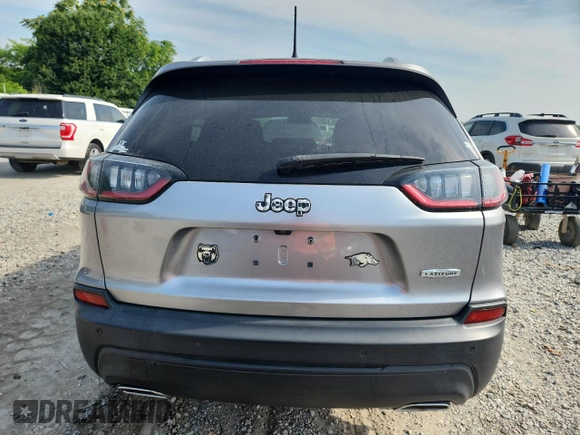 2019 Jeep Cherokee Latitude with VIN 1C4PJLCX2KD485291, listed as a Copart auction lot 60484795 with 76,163 mi miles and Salvage title. Bid and sale history available at DreamBid. Image 6.