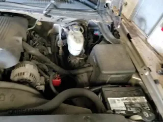 2004 Chevrolet Silverado 2500 LT с VIN 1GCGK23U24F114409, выставлен на аукционе Copart как лот 85416584 с пробегом 134 978 миль миль и Списание • Salvage title. История ставок и продаж доступна на DreamBid. Изображение 12.