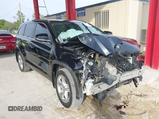 2019 Toyota Highlander Limited z VIN 5TDDZRFH6KS745778, wystawiony jako IAAI lot #41377987 z przebiegiem 45 902 mil mil oraz . Historia ofert i sprzedaży dostępna na DreamBid. Obrazek 1.