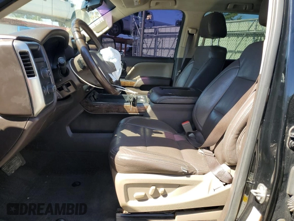 2018 Chevrolet Silverado 1500 LT with VIN 3GCUKREC5JG321483, listed as a Copart auction lot 46935335 with 130,860 mi miles and Salvage Title. Bid and sale history available at carsss.com. Image 7.