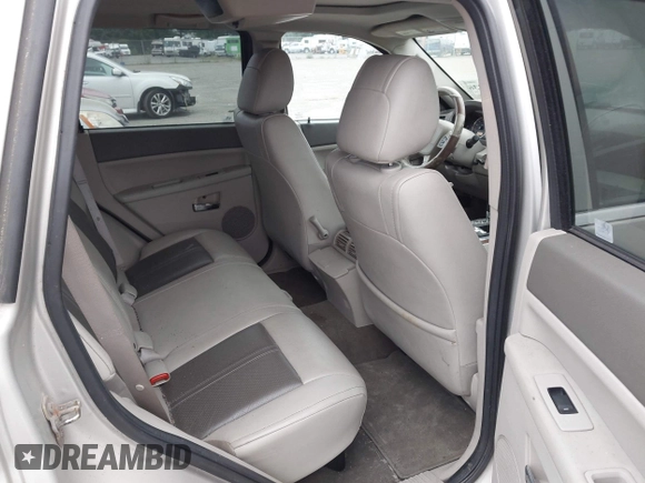 2007 Jeep Grand Cherokee Limited with VIN 1J8HR58277C572535, listed as a IAAI auction lot 42778336 with 156,436 mi miles and . Bid and sale history available at DreamBid. Image 8.