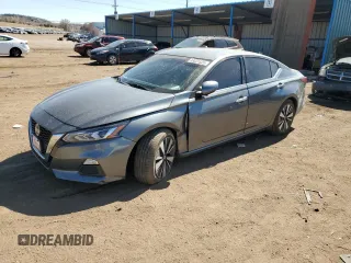 2021 Nissan Altima SV z VIN 1N4BL4DVXMN328151, wystawiony jako Copart lot #48031525 z przebiegiem 61 800 mil mil oraz Szkoda całkowita • Salvage title. Historia ofert i sprzedaży dostępna na DreamBid. Obrazek 1.