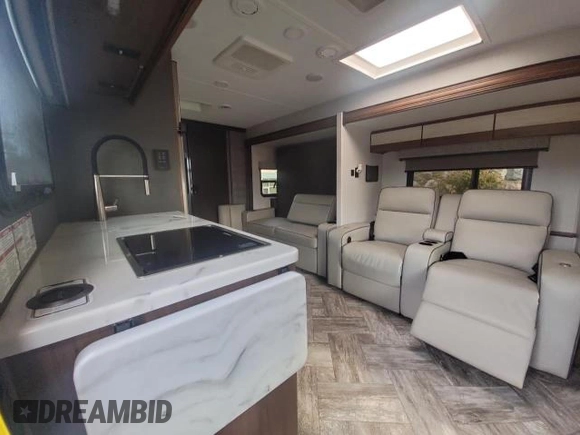 2020 Mercedes-Benz Sprinter with VIN W1X8E33YXLN089784, listed as a Copart auction lot 75533904 with 26,848 mi miles and Clean Title. Bid and sale history available at DreamBid. Image 6.