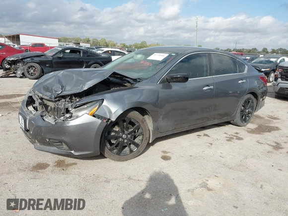 2018 Nissan Altima 2.5 S with VIN 1N4AL3AP9JC288485, listed as a IAAI auction lot 40718406 with 106,819 mi miles. Bid and sale history available at carsss.com. Image 2.