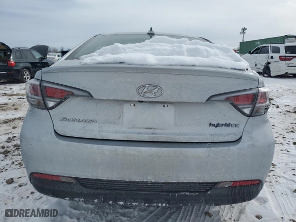 2017 Hyundai Sonata Hybrid SE with VIN KMHE24L31HA074137, listed as a Copart auction lot 45313855 with 44,370 mi miles and Salvage Title. Bid and sale history available at carsss.com. Image 6.