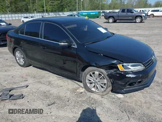 2015 Volkswagen Jetta SE with VIN 3VWD17AJ3FM301301, listed as a IAAI auction lot 41998475 with 98,407 mi miles and . Bid and sale history available at DreamBid. Image 1.
