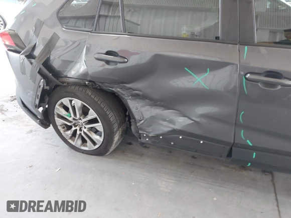 2022 Toyota RAV4 XLE Premium with VIN 2T3C1RFV8NC192497, listed as a IAAI auction lot 42336051 with 91,547 mi miles and . Bid and sale history available at DreamBid. Image 6.