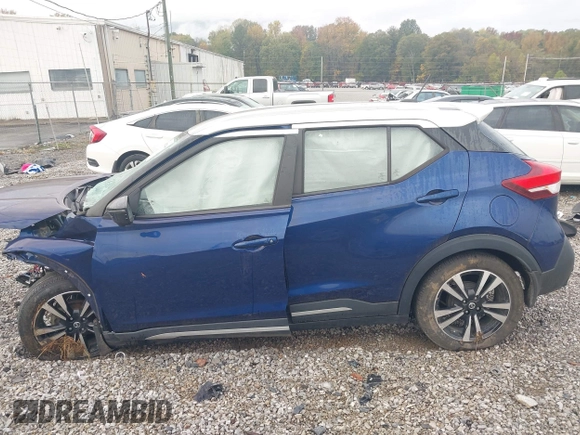 2019 Nissan Kicks S with VIN 3N1CP5CU0KL521328, listed as a IAAI auction lot 40793760 with 1 mi miles. Bid and sale history available at carsss.com. Image 13.