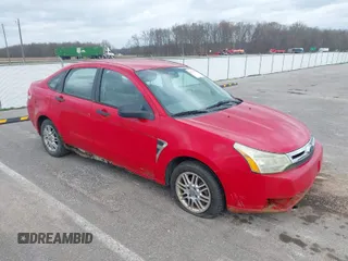 2008 Ford Focus SE with VIN 1FAHP35N28W177992, listed as a IAAI auction lot 41930155 with 315,971 mi miles. Bid and sale history available at carsss.com. Image 1.