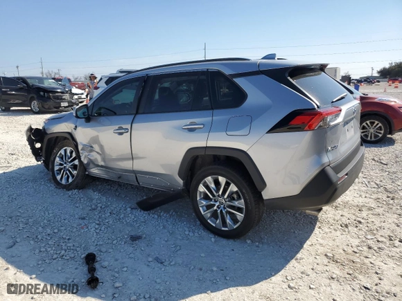 2021 Toyota RAV4 XLE Premium with VIN 2T3C1RFV2MC167755, listed as a Copart auction lot 43845355 with 32,343 mi miles and Salvage Title. Bid and sale history available at carsss.com. Image 2.