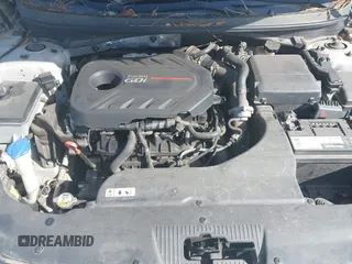 2015 Hyundai Sonata Sport with VIN 5NPE34AB0FH084580, listed as a IAAI auction lot 42150153 with 159,633 mi miles and . Bid and sale history available at carsss.com. Image 10.