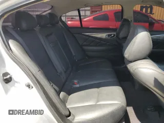 2015 Infiniti Q50 Premium z VIN JN1BV7AP6FM331698, wystawiony jako Copart lot #54261935 z przebiegiem 102 459 mil mil oraz Szkoda całkowita • Salvage title. Historia ofert i sprzedaży dostępna na DreamBid. Obrazek 10.