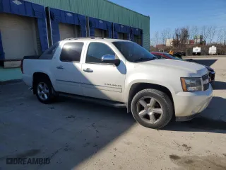 2011 Chevrolet Avalanche LTZ with VIN 3GNTKGE37BG226965, listed as a Copart auction lot 45387375 with 148,016 mi miles and Clean Title. Bid and sale history available at carsss.com. Image 4.