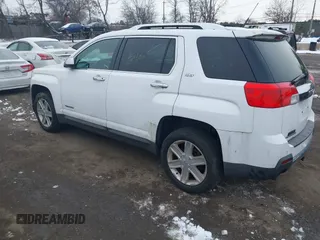 2010 GMC Terrain SLT-2 z VIN 2CTFLJEYXA6226212, wystawiony jako IAAI lot #41563252 z przebiegiem Nie podano mil oraz . Historia ofert i sprzedaży dostępna na DreamBid. Obrazek 3.