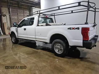 2020 Ford F-350 XL with VIN 1FT8X3B69LEC72488, listed as a Copart auction lot 44338235 with 95,767 mi miles and Clean title. Bid and sale history available at DreamBid. Image 2.