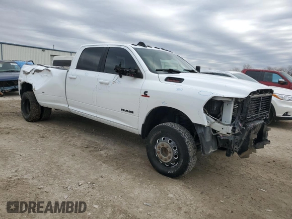 2020 Ram 3500 Big Horn with VIN 3C63RRHL7LG215842, listed as a Copart auction lot 44244405 with 160,973 mi miles and Salvage Title. Bid and sale history available at carsss.com. Image 4.