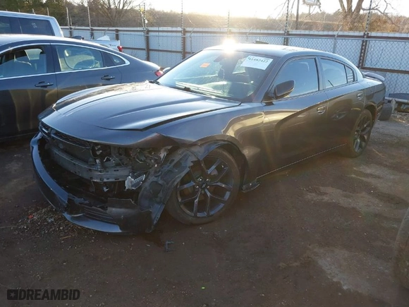 2019 Dodge Charger SXT with VIN 2C3CDXBG1KH732628, listed as a IAAI auction lot 41482422 with NaN miles. Bid and sale history available at carsss.com. Image 2.