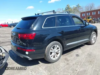 2017 Audi Q7 Premium Plus with VIN WA1LAAF71HD014251, listed as a IAAI auction lot 41859906 with 128,789 mi miles. Bid and sale history available at carsss.com. Image 4.