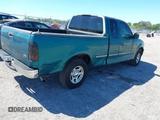 1998 Ford F-150 z VIN 1FTZX1725WNA75420, wystawiony jako IAAI lot #41775998 z przebiegiem 201 604 mil mil oraz . Historia ofert i sprzedaży dostępna na DreamBid. Obrazek 4.