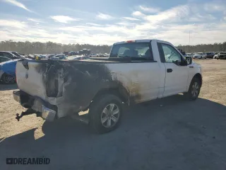 2019 Ford F-150 XL with VIN 1FTMF1C5XKKD93137, listed as a Copart auction lot 88786125 with 135,343 mi miles and Salvage Title. Bid and sale history available at carsss.com. Image 3.