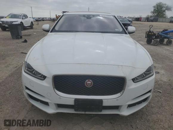 2018 Jaguar XE 25t Premium with VIN SAJAD4FX0JCP26463, listed as a Copart auction lot 51210865 with 81,796 mi miles and Salvage Title. Bid and sale history available at carsss.com. Image 5.