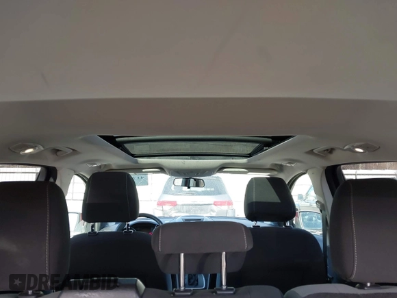2013 Ford Escape SE z VIN 1FMCU9GXXDUC32561, wystawiony jako IAAI lot #41797455 z przebiegiem 134 934 mil mil oraz . Historia ofert i sprzedaży dostępna na DreamBid. Obrazek 14.