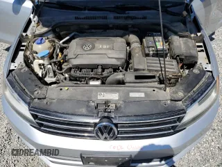 2015 Volkswagen Jetta SE z VIN 3VWD17AJ2FM263186, wystawiony jako Copart lot #57437705 z przebiegiem 106 760 mil mil oraz Szkoda całkowita • Salvage title. Historia ofert i sprzedaży dostępna na DreamBid. Obrazek 11.