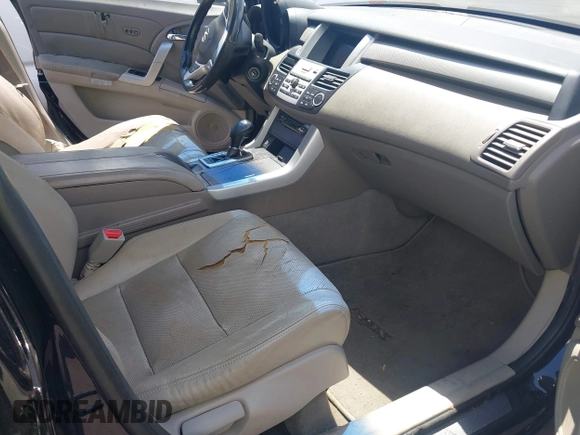 2008 Acura RDX z VIN 5J8TB18248A015630, wystawiony jako IAAI lot #42197280 z przebiegiem 239 494 mil mil oraz . Historia ofert i sprzedaży dostępna na DreamBid. Obrazek 5.