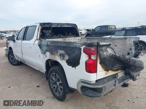 2019 Chevrolet Silverado 1500 LT with VIN 3GCUYDED7KG156676, listed as a IAAI auction lot 41329709 with 125,990 mi miles. Bid and sale history available at carsss.com. Image 3.