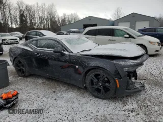 2019 Chevrolet Camaro 2LT with VIN 1G1FD1RS3K0142525, listed as a Copart auction lot 82621944 with 122,179 mi miles and Salvage Title. Bid and sale history available at carsss.com. Image 4.
