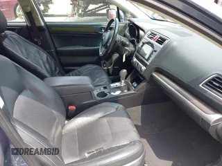 2016 Subaru Legacy Limited z VIN 4S3BNAJ69G3017486, wystawiony jako IAAI lot #42551250 z przebiegiem 128 843 mil mil oraz . Historia ofert i sprzedaży dostępna na DreamBid. Obrazek 5.