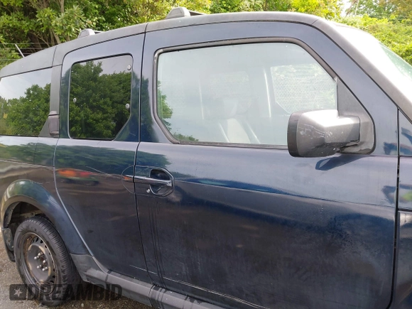 2005 Honda Element EX with VIN 5J6YH186X5L004406, listed as a IAAI auction lot 42095484 with 269,945 mi miles and . Bid and sale history available at DreamBid. Image 13.