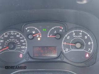 2015 Ram ProMaster City Cargo Tradesman z VIN ZFBERFAT2F6A01878, wystawiony jako IAAI lot #42677103 z przebiegiem 86 137 mil mil oraz . Historia ofert i sprzedaży dostępna na DreamBid. Obrazek 7.