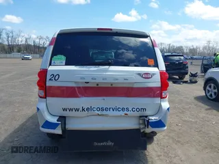 2017 Dodge Grand Caravan SE with VIN 2C7WDGBG3HR828825, listed as a IAAI auction lot 42048885 with 231,690 mi miles and . Bid and sale history available at DreamBid. Image 16.