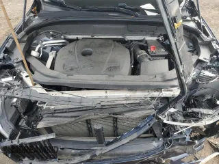 2018 Volvo XC60 Momentum with VIN YV4A22RKXJ1043803, listed as a Copart auction lot 51000515 with Not provided miles and Salvage title. Bid and sale history available at DreamBid. Image 14.
