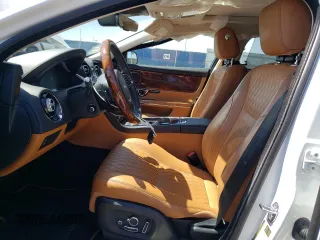 2019 Jaguar XJ Portfolio with VIN SAJWA2G72K8W21087, listed as a Copart auction lot 66017344 with 22,671 mi miles and Salvage Title. Bid and sale history available at DreamBid. Image 7.